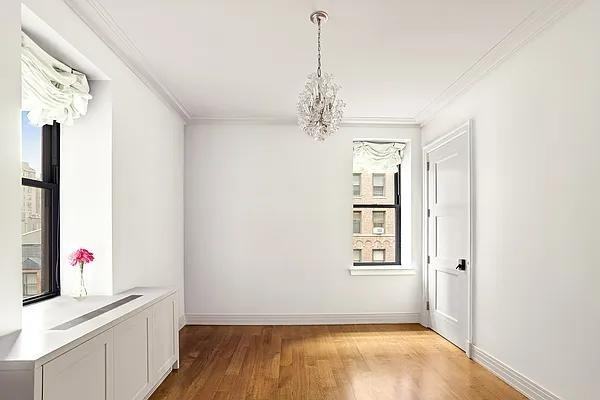 W 75th St #622 - Photo 4 of 14