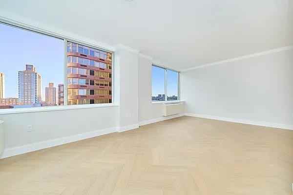 Riverside Blvd #25E - Photo 6 of 20