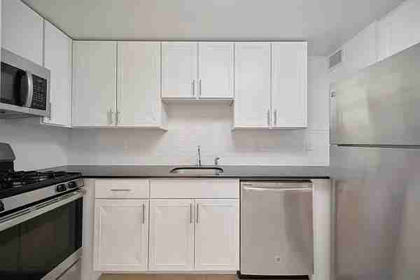 Riverside Blvd #708 - Photo 5 of 10