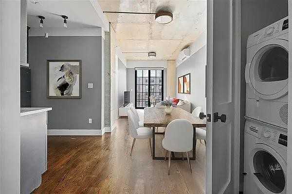 Kent Ave #407 - Photo 2 of 20