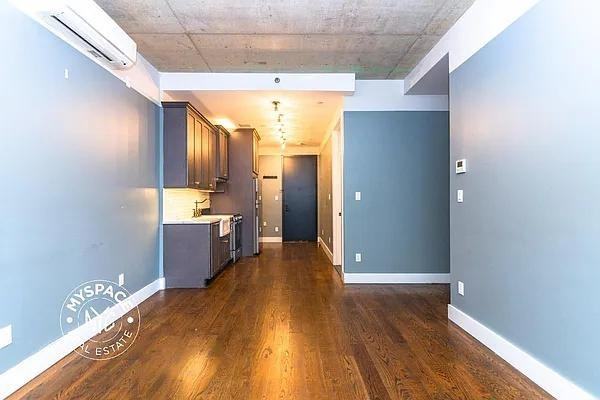 Kent Ave #501 - Photo 3 of 20