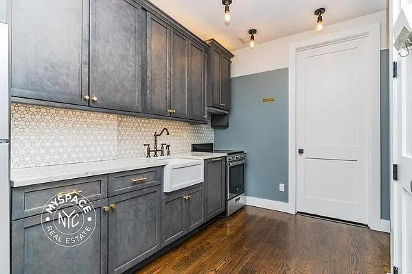 Kent Ave #617 - Photo 6 of 20