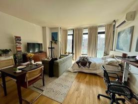 S 4th St #9G - Photo 1 of 1