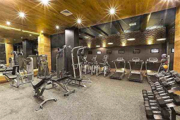 S 4th St #9G - Photo 4 of 20