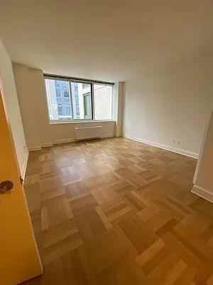 W 63rd St #1203 - Photo 7 of 20