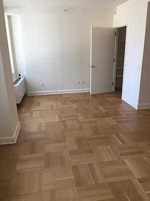 W 63rd St #1004 - Photo 6 of 20