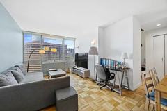 E 96th St #27J - Photo 1 of 1