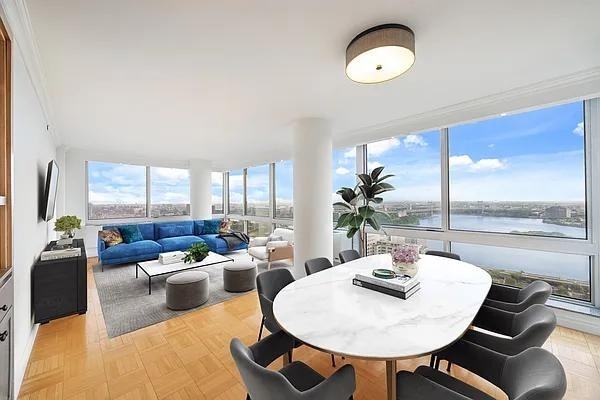 E 96th St #35B - Photo 2 of 16