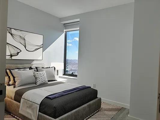 Commercial St #29H - Photo 5 of 14