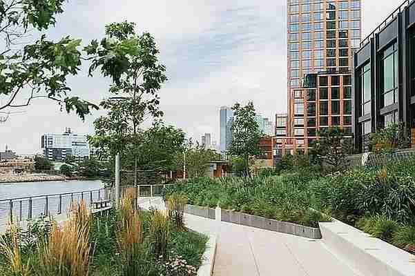 Commercial St #1826 - Photo 4 of 12