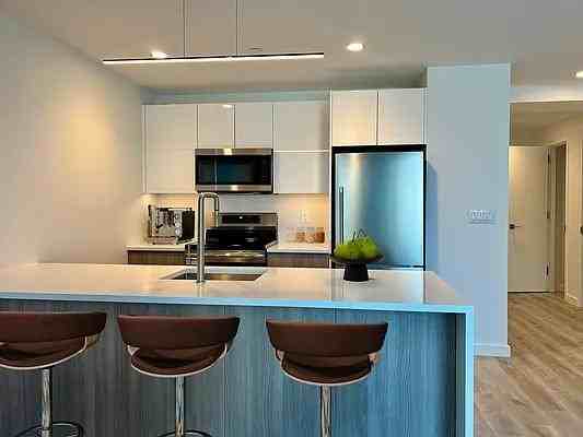 Commercial St #35B - Photo 3 of 12