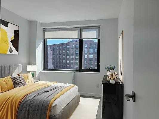 Commercial St #2EE - Photo 3 of 8