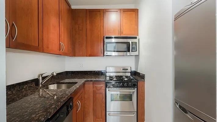 W 77th St #12M - Photo 5 of 20