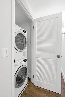 E 91st St #0204 - Photo 4 of 13