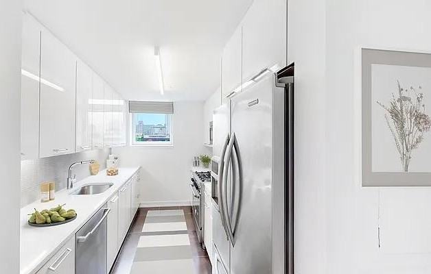 W 93rd St #20C - Photo 3 of 20