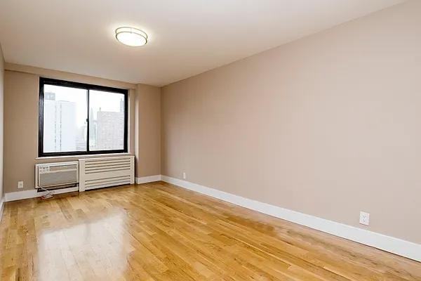 Columbus Ave #2J - Photo 3 of 20