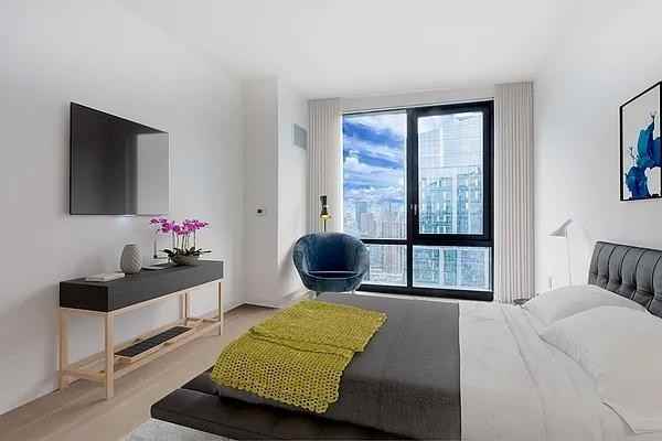 W End Ave #2207 - Photo 3 of 20