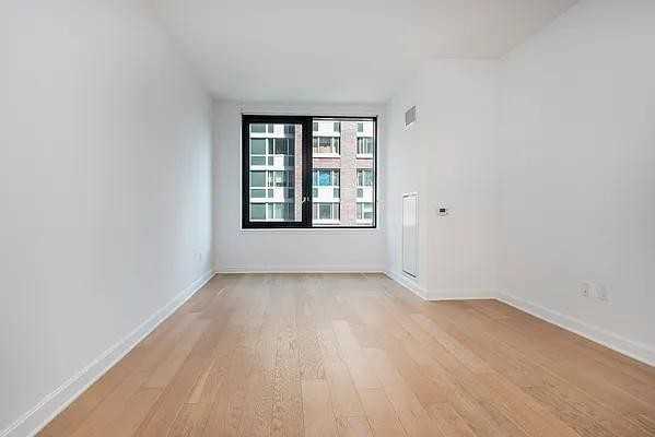 W End Ave #2013 - Photo 2 of 20