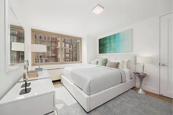 E 86th St #15DD - Photo 4 of 18