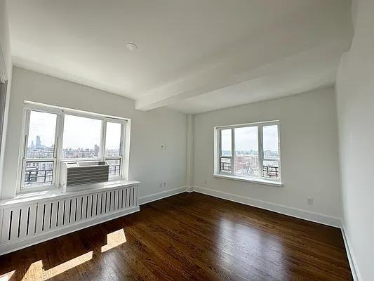 W 113th St #2001 - Photo 3 of 7