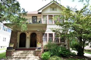 featured image of 6506 Milwaukee Ave