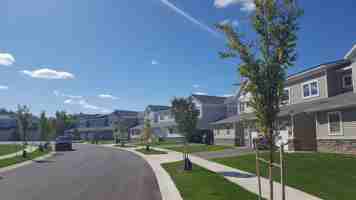 featured image of 2233 Michigan St Ne