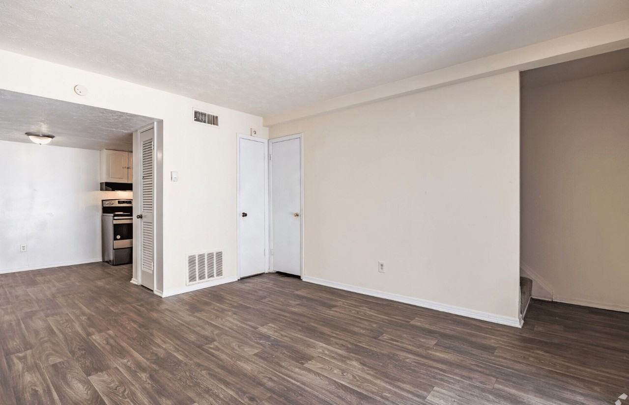 Townhomes at Pleasant Hill - Photo 4 of 50