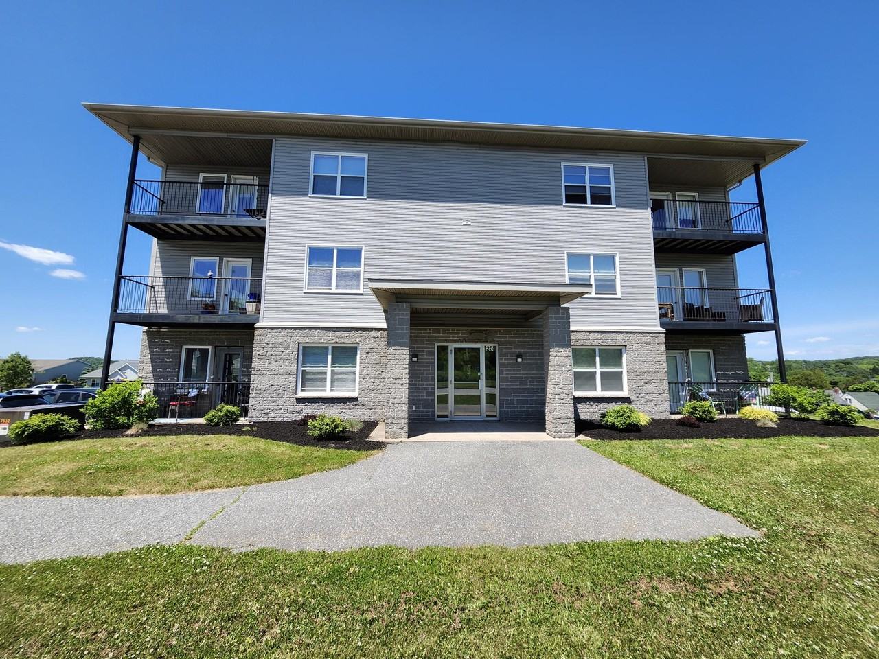 25 Magazine St #103 - Photo 2 of 2