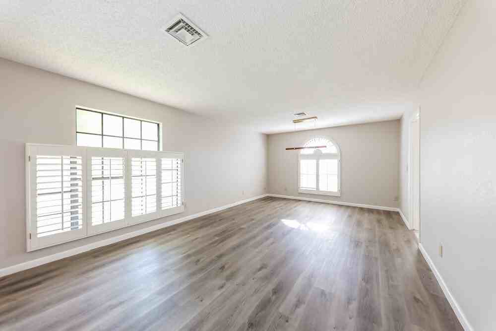 7127 W Morrow Dr - Photo 4 of 17