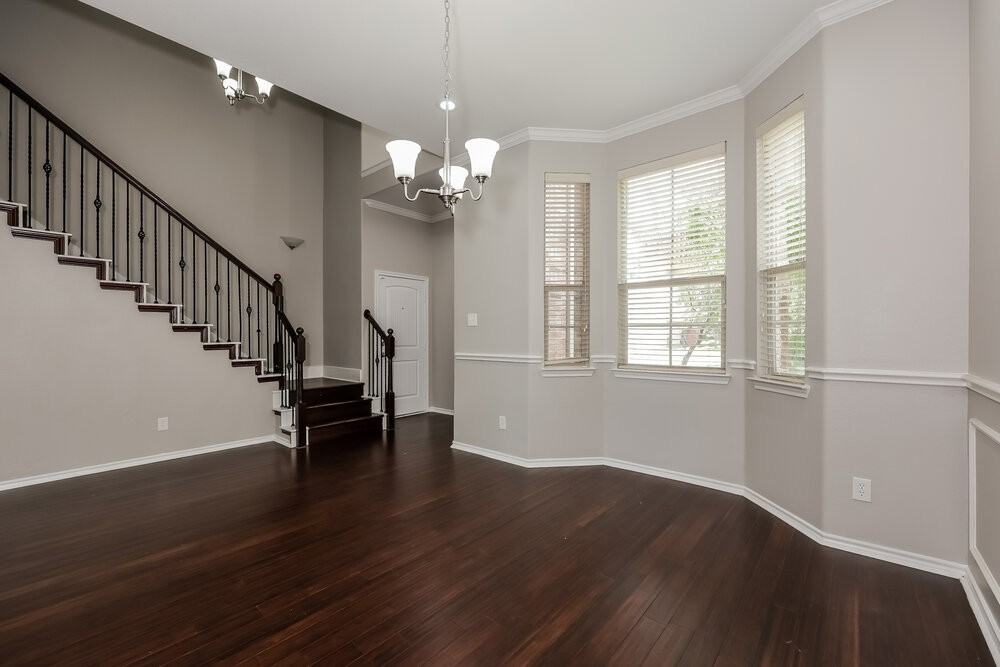 613 Atascosa Ave - Photo 6 of 17