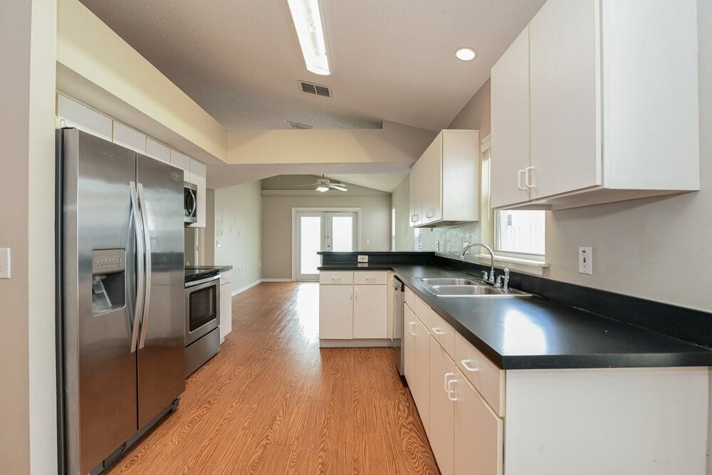 1051 Woodsong Way - Photo 7 of 16