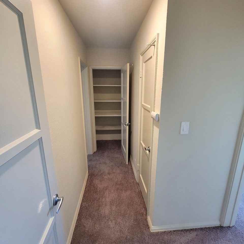 Le Park Apartments - Photo 7 of 41