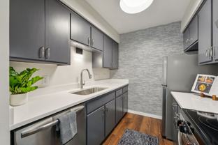 Wayzata Lake Apartments - Photo 1 of 1
