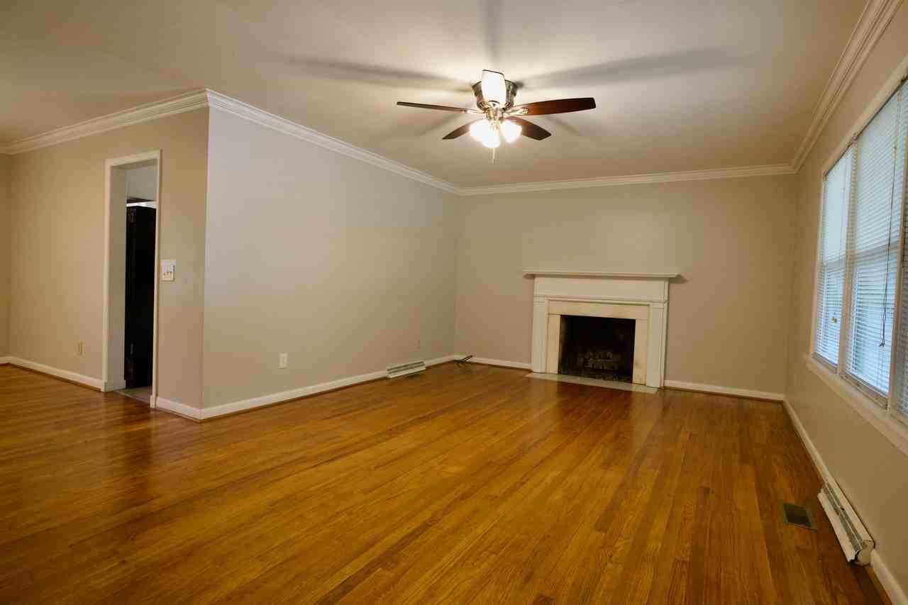 656 E Samford Ave - Photo 2 of 21