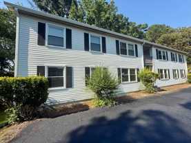 Sandburg 143 - Photo 1 of 1