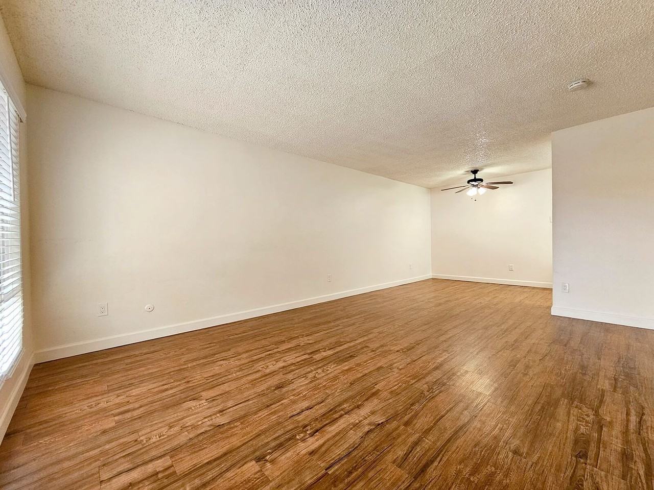 Vista Bella Apartment Homes - Photo 2 of 25