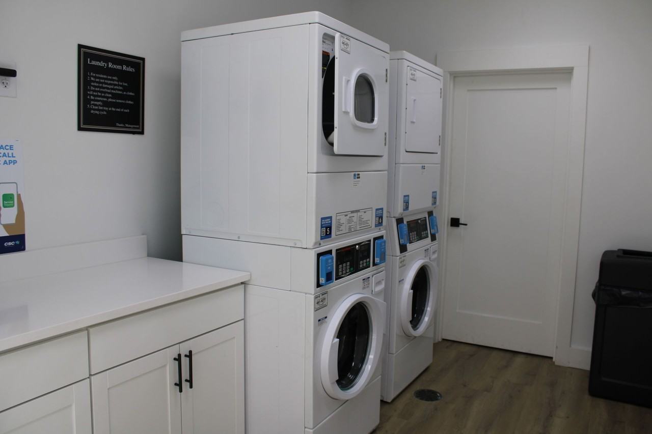 363 King Street - Photo 7 of 26