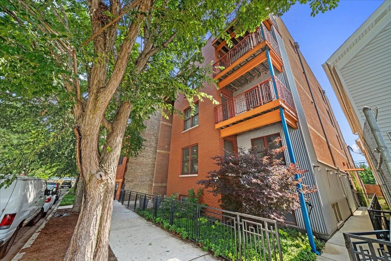 1621 S. Carpenter - Photo 2 of 11