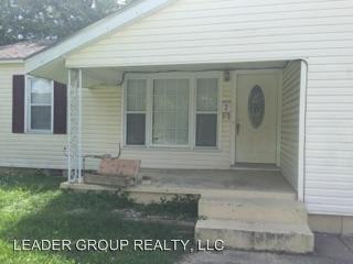 1002 E Kiowa Ave - Photo 2 of 12