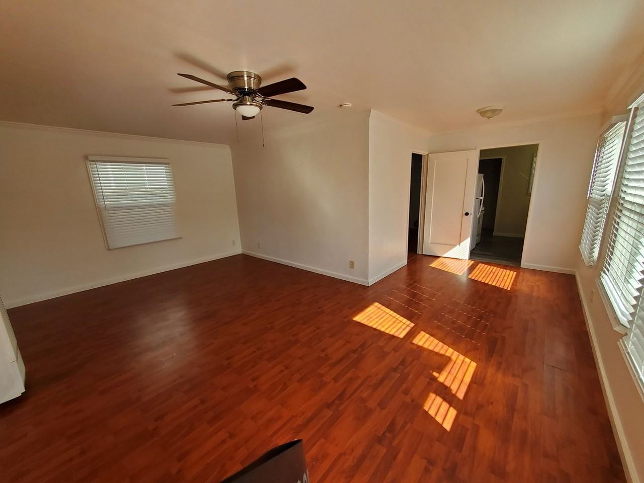 736 Medford Ave - Photo 3 of 17