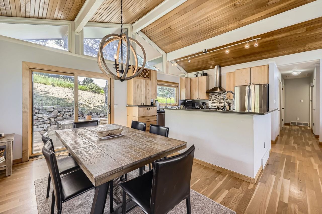 389 S Cedar Brook Rd - Photo 7 of 28