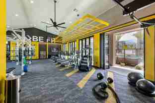 175 E Bruner Ave - Photo 1 of 1