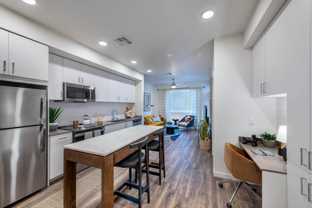 175 E Bruner Ave - Photo 1 of 1