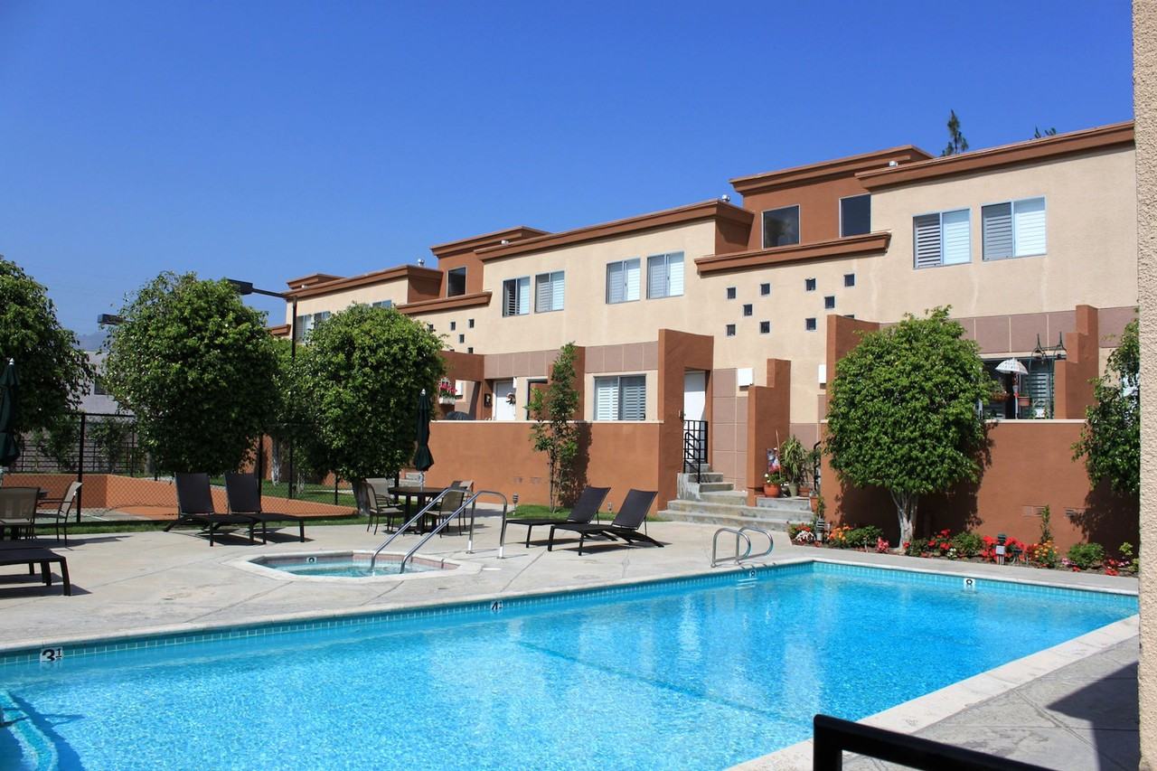 Eton Townhomes - Photo 3 of 18