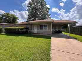 8409 S 35th Ter - Photo 1 of 1
