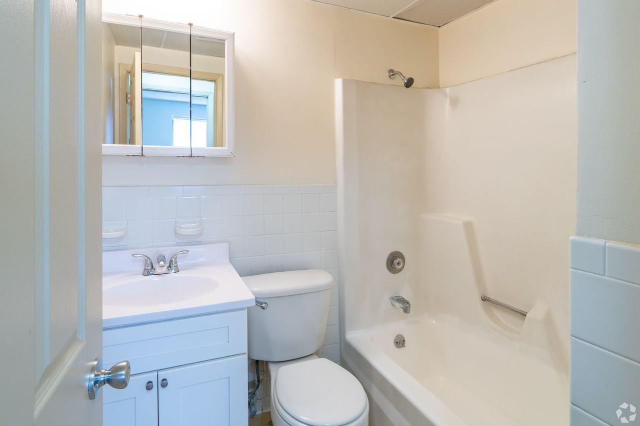 Buffalo Creek Commons - Photo 7 of 13