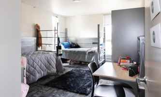 featured image of 16101 Greenwood Ave N