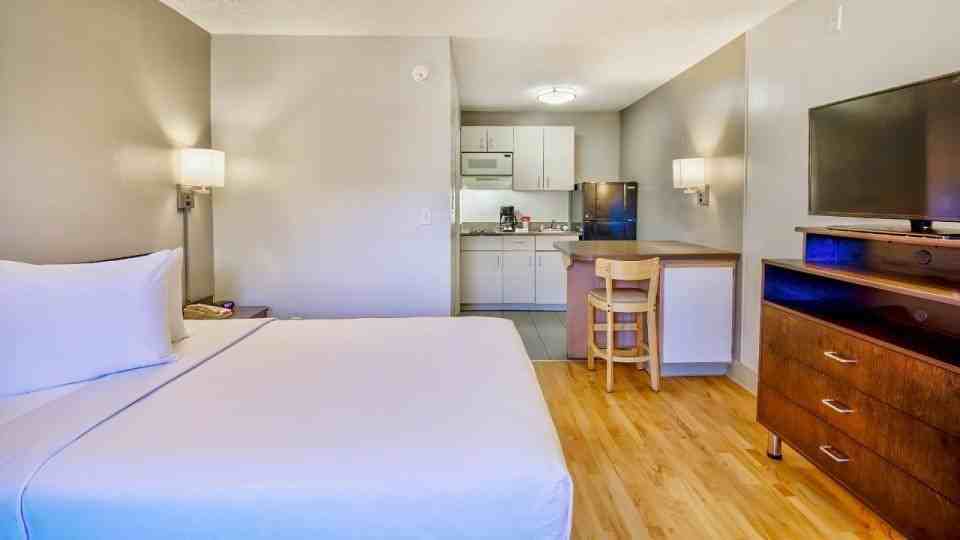 18405 North 27th Avenue - Photo 2 of 13