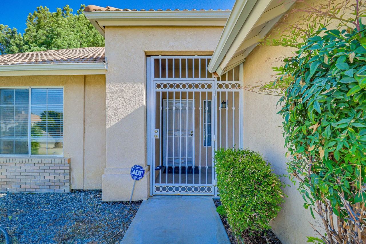 4005 Asino Ave - Photo 3 of 19