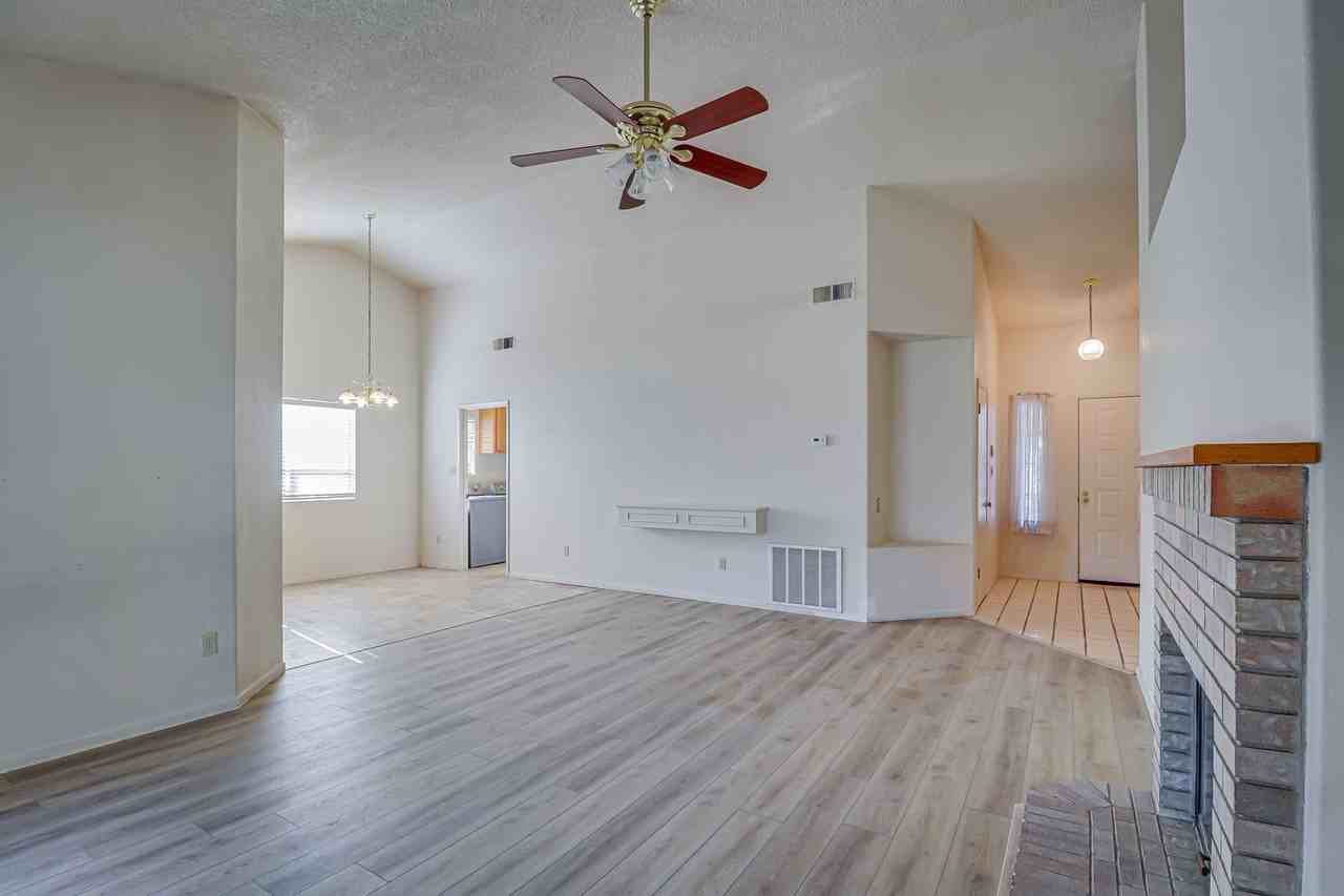 4005 Asino Ave - Photo 7 of 19